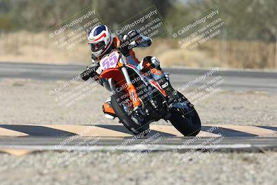 media/Dec-01-2025-Moto Forza (Mon) [[2daa91e15f]]/2-Intermediate Group/Session 3 (Turn 3)/